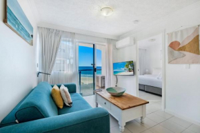 Beachfront Apartment in Palm Beach - CoastHM